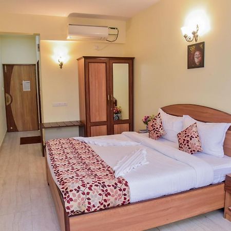 Candolim Grande Resort Экстерьер фото
