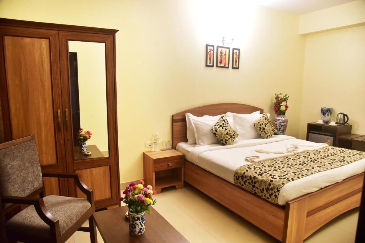 Candolim Grande Resort Экстерьер фото