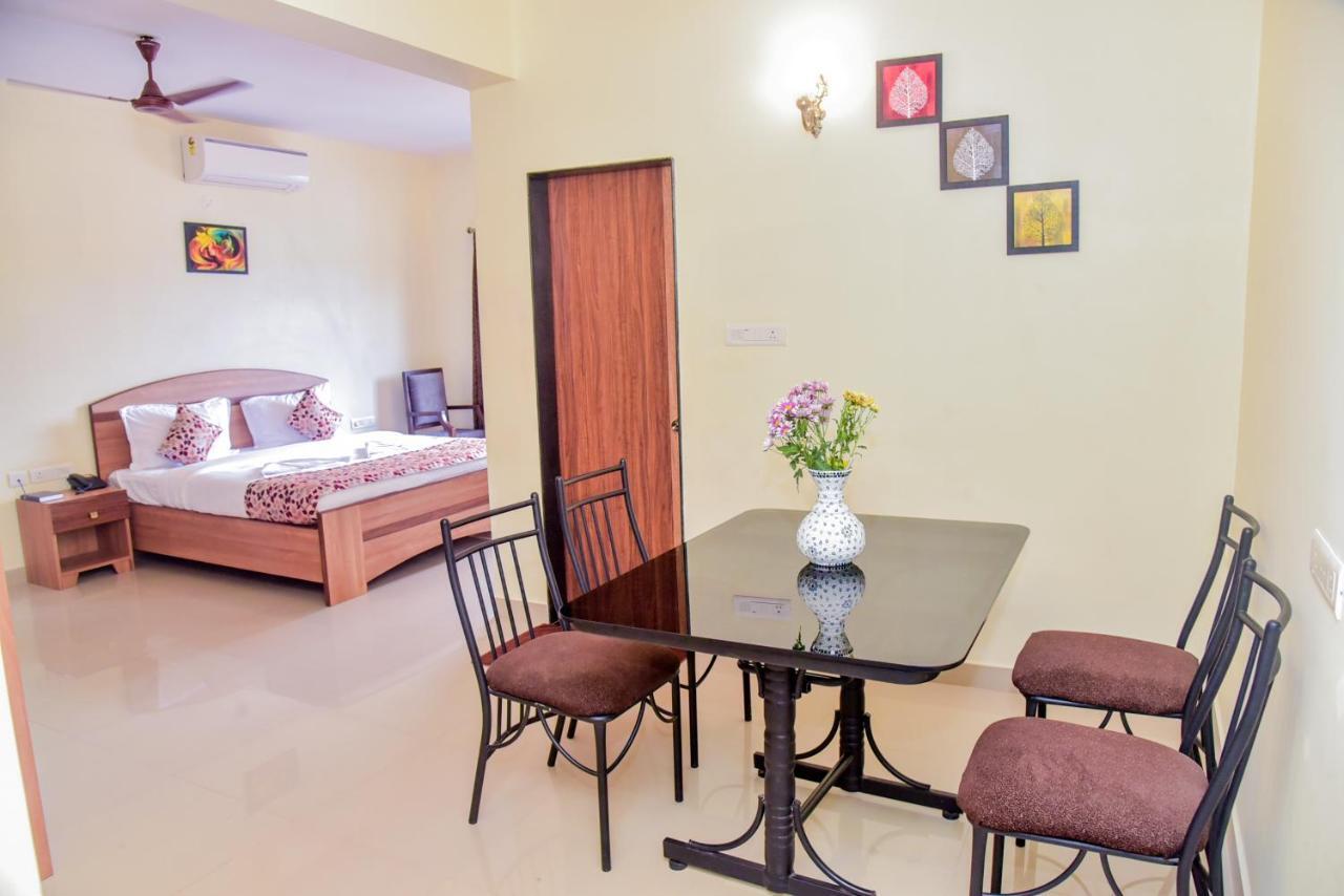 Candolim Grande Resort Экстерьер фото