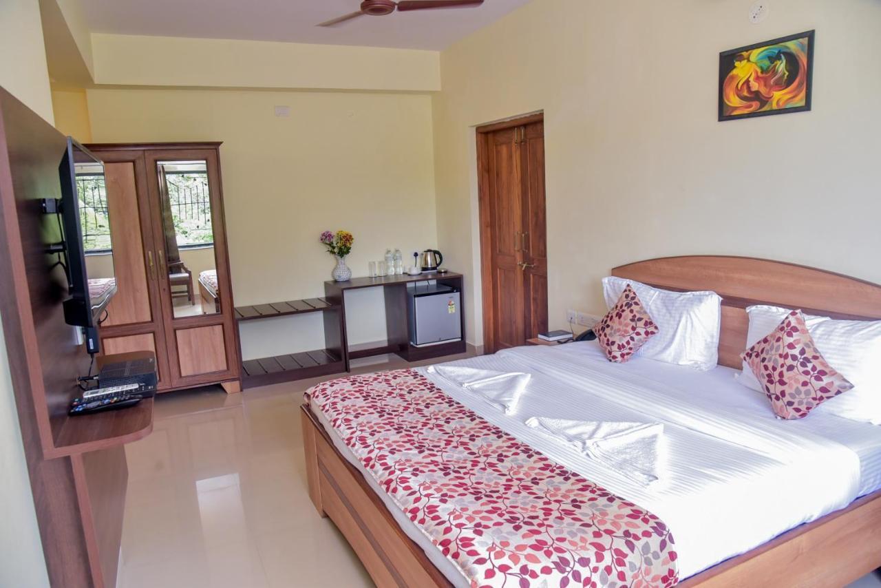 Candolim Grande Resort Экстерьер фото