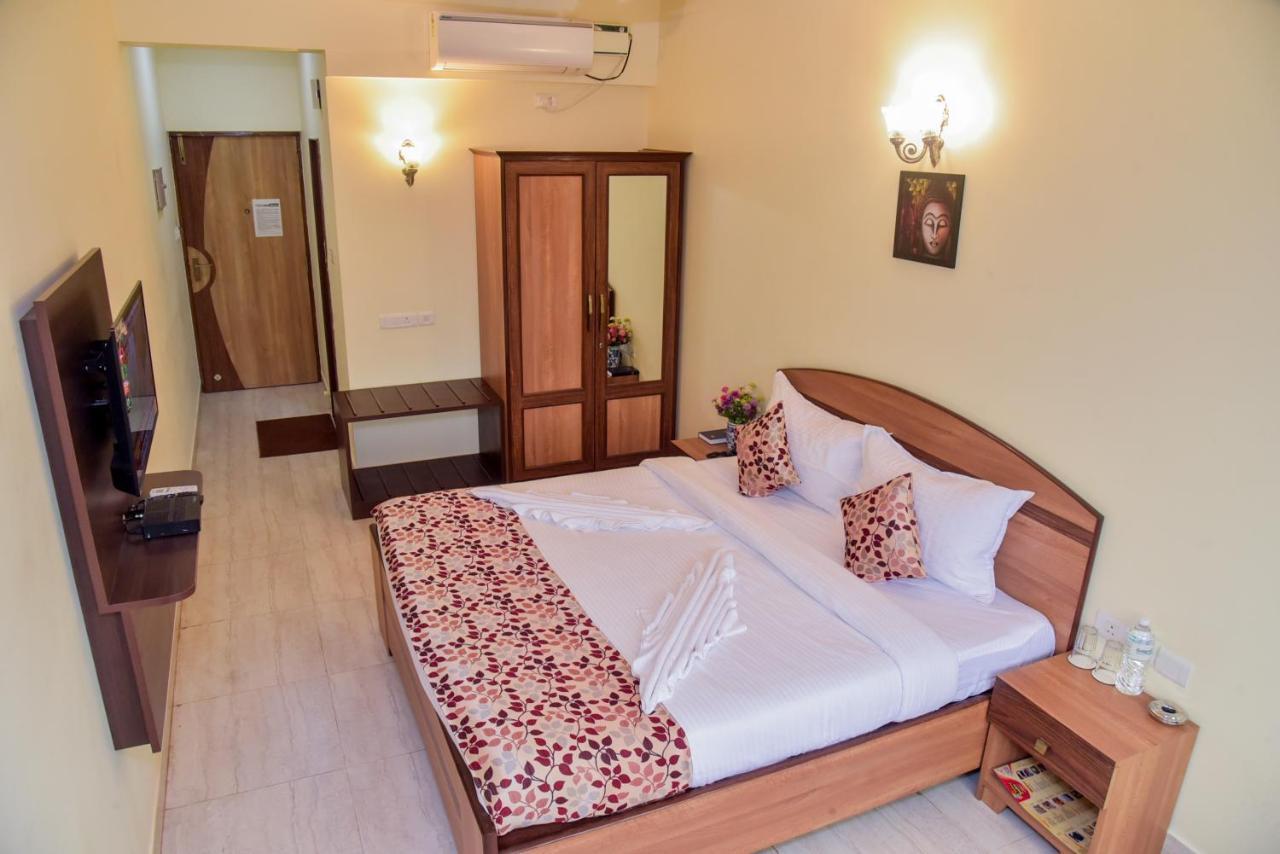 Candolim Grande Resort Экстерьер фото